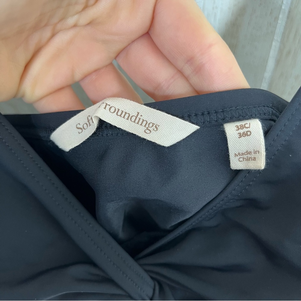 Soft Surroundings Sunsets Black Swim Top - Picture 3 of 6